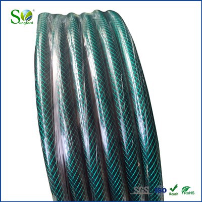 Mangueira de jardim em PVC